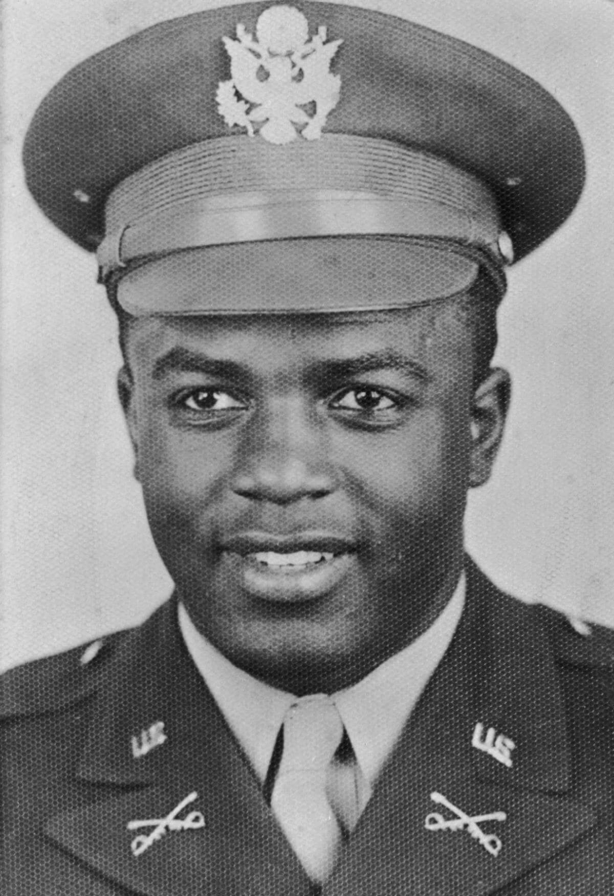 Jackie Robinson in U.S. Army uniform